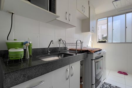Apartamento para alugar com 47m², 2 quartos e 1 vagaCozinha e Área de Serviço