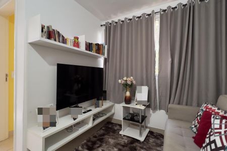 Apartamento para alugar com 47m², 2 quartos e 1 vagaSala