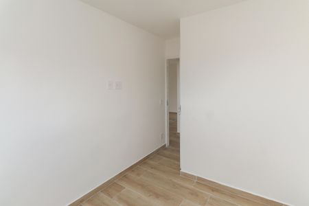 Quarto 1 de apartamento para alugar com 2 quartos, 42m² em Vila Mazzei, São Paulo