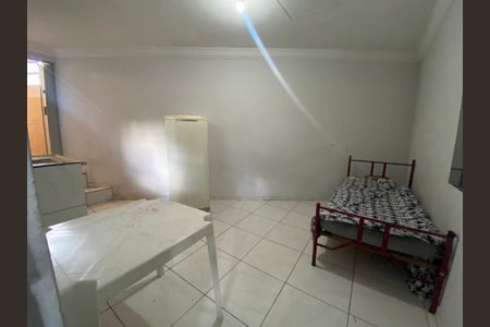 Kitnet de kitnet/studio para alugar com 1 quarto, 25m² em Vila Dalva, São Paulo