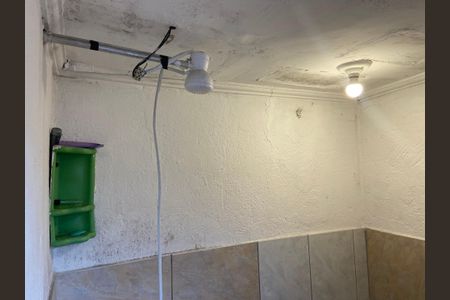 Studio para alugar com 25m², 1 quarto e sem vagaKitnet- Banheiro 