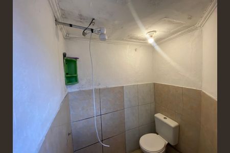 Studio para alugar com 25m², 1 quarto e sem vagaKitnet - Banheiro