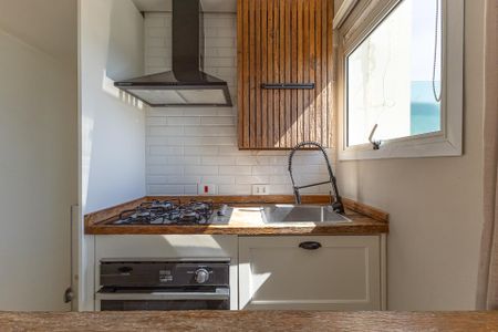 Cozinha de apartamento para alugar com 1 quarto, 55m² em Moema, São Paulo