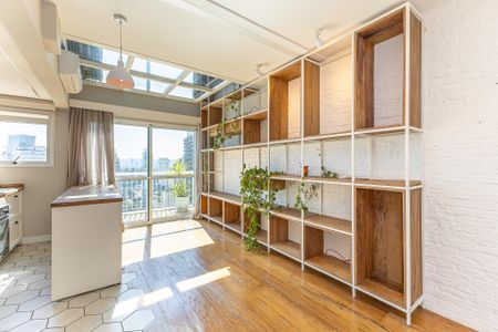 Sala de apartamento para alugar com 1 quarto, 55m² em Moema, São Paulo