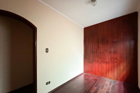 Casa à venda com 245m², 4 quartos e 3 vagasQuarto 2