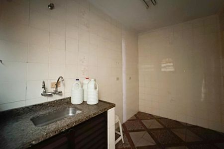 Casa à venda com 245m², 4 quartos e 3 vagasÁrea de Serviço 1