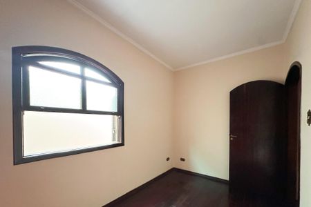 Casa à venda com 245m², 4 quartos e 3 vagasQuarto 2