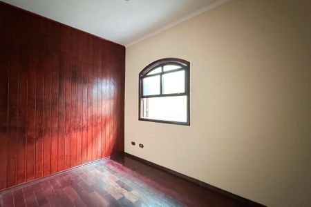 Casa à venda com 245m², 4 quartos e 3 vagasQuarto 2