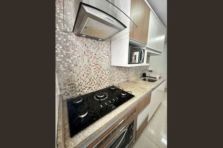 Apartamento para alugar com 2 quartos, 50m² em Praia Comprida, São José