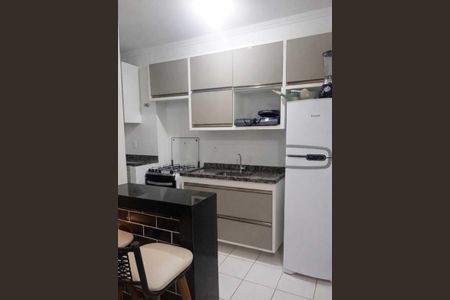 Cozinha de apartamento para alugar com 2 quartos, 47m² em Vila Branca, Jacareí