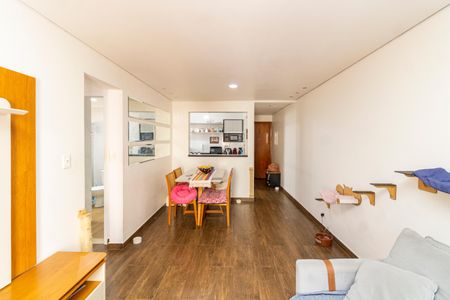 Apartamento à venda com 63m², 2 quartos e 1 vaga Apartamento à venda com 63m², 2 quartos e 1 vagaSala