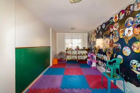 Apartamento à venda com 63m², 2 quartos e 1 vaga Apartamento à venda com 63m², 2 quartos e 1 vagaÁrea comum - Brinquedoteca