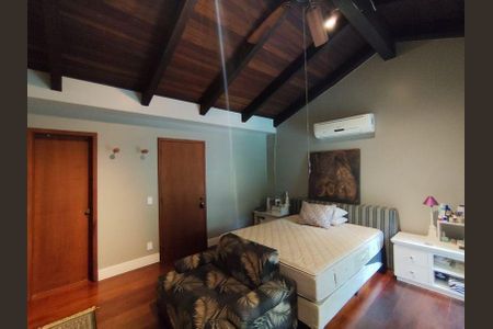 Casa para alugar com 326m², 3 quartos e 2 vagasQuarto 1