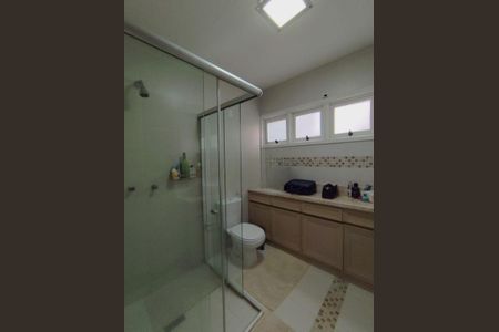 Casa para alugar com 326m², 3 quartos e 2 vagasBanheiro 2