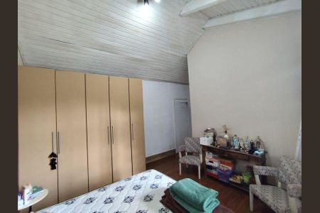Casa para alugar com 326m², 3 quartos e 2 vagasQuarto 2