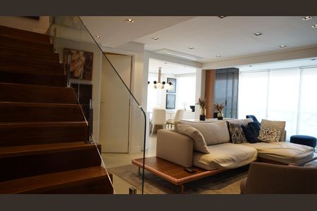 Apartamento à venda com 205m², 3 quartos e 3 vagasSala