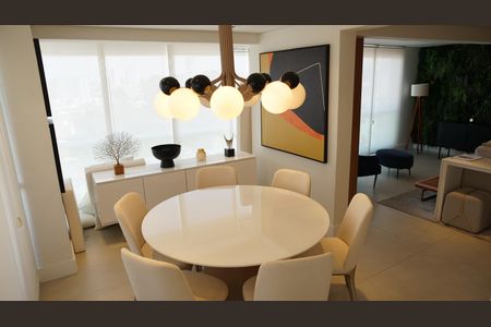 Apartamento à venda com 205m², 3 quartos e 3 vagasSala de Jantar