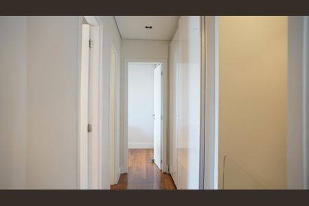 Apartamento à venda com 205m², 3 quartos e 3 vagasCorredor