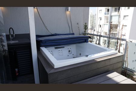 Apartamento à venda com 205m², 3 quartos e 3 vagasVaranda