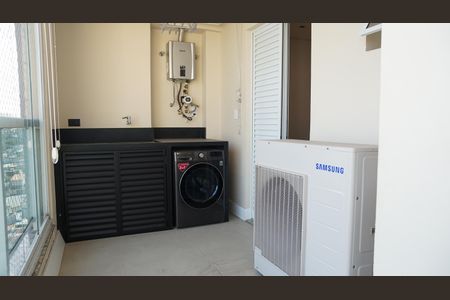 Apartamento à venda com 205m², 3 quartos e 3 vagasSacada Suite