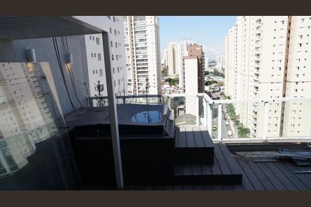 Apartamento à venda com 205m², 3 quartos e 3 vagasVaranda