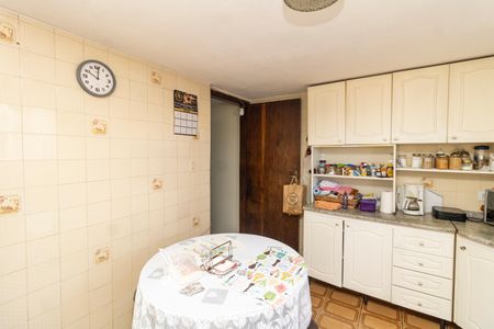 Casa para alugar com 256m², 3 quartos e 1 vagaCozinha