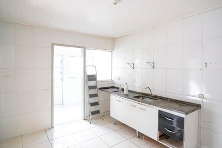 Casa à venda com 91m², 2 quartos e 2 vagasCozinha casa 1