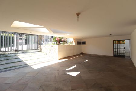 Casa à venda com 497m², 5 quartos e 4 vagasGaragem