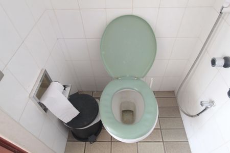 Casa à venda com 497m², 5 quartos e 4 vagasBanheiro de Serviço