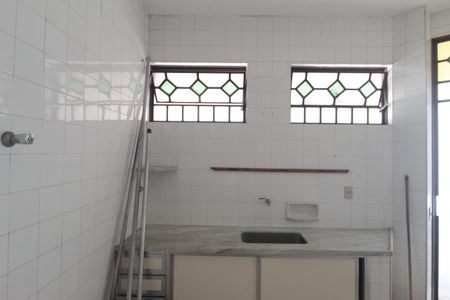 Casa à venda com 497m², 5 quartos e 4 vagasCozinha Gourmet