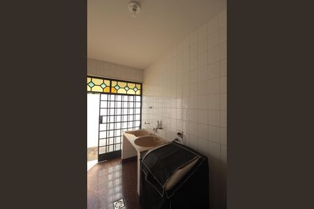 Casa à venda com 497m², 5 quartos e 4 vagasÁrea de Serviço