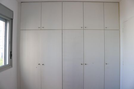 Apartamento para alugar com 102m², 3 quartos e 2 vagasQuarto 2