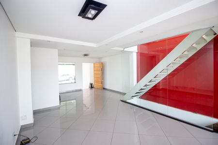 Sala de casa à venda com 5 quartos, 380m² em Jardim Laguna, Contagem