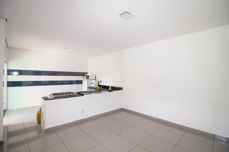 Casa para alugar com 380m², 5 quartos e 4 vagasCozinha e Área de Serviço