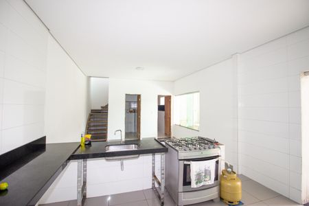 Casa para alugar com 380m², 5 quartos e 4 vagasCozinha e Área de Serviço