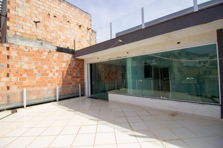 Casa para alugar com 380m², 5 quartos e 4 vagasVaranda da Sala de TV
