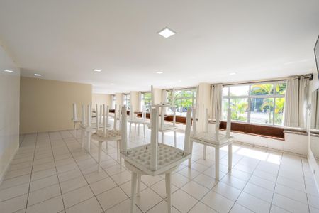 Apartamento para alugar com 69m², 2 quartos e sem vagaSalão de festas