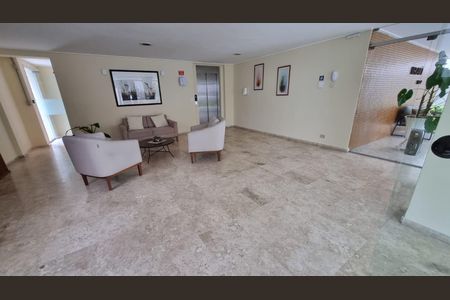 Apartamento à venda com 139m², 4 quartos e 1 vagaÁrea externa