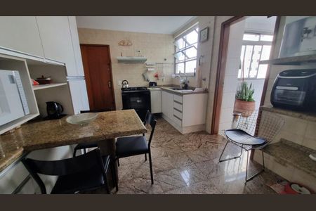 Apartamento à venda com 139m², 4 quartos e 1 vagaCozinha