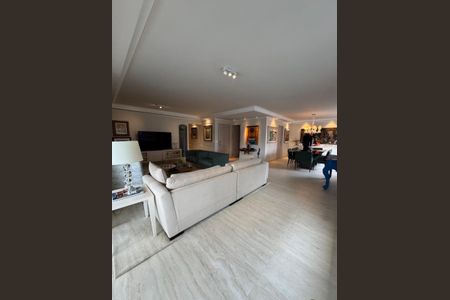 Apartamento à venda com 182m², 2 quartos e 3 vagasFoto 02