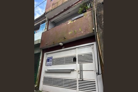 Casa à venda com 65m², 3 quartos e 1 vagaFachada