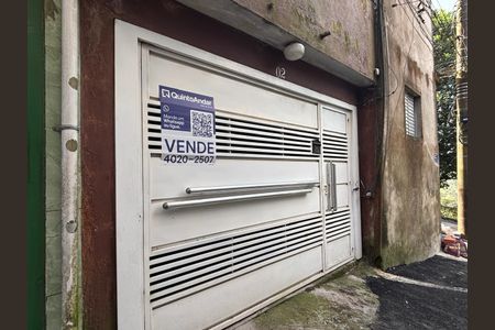 Casa à venda com 65m², 3 quartos e 1 vagaFachada