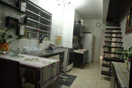 Casa à venda com 65m², 3 quartos e 1 vagaCozinha 