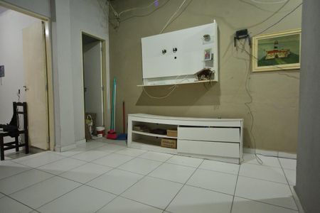 Casa à venda com 65m², 3 quartos e 1 vagaHall dos quartos 