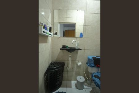 Casa à venda com 65m², 3 quartos e 1 vagaBanheiro Suíte 2 