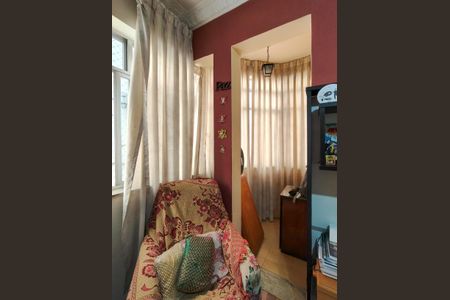 Apartamento para alugar com 74m², 2 quartos e sem vagaSala