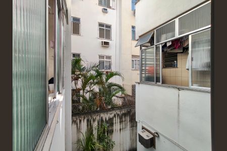 Apartamento para alugar com 74m², 2 quartos e sem vagaÁrea de Serviço