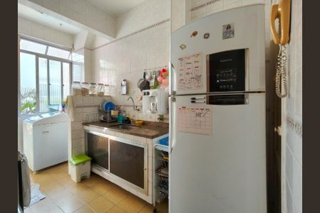 Apartamento para alugar com 74m², 2 quartos e sem vagaCozinha