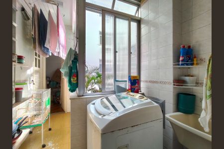Apartamento para alugar com 74m², 2 quartos e sem vagaÁrea de Serviço