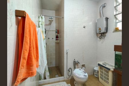 Apartamento para alugar com 74m², 2 quartos e sem vagaBanheiro Corredor